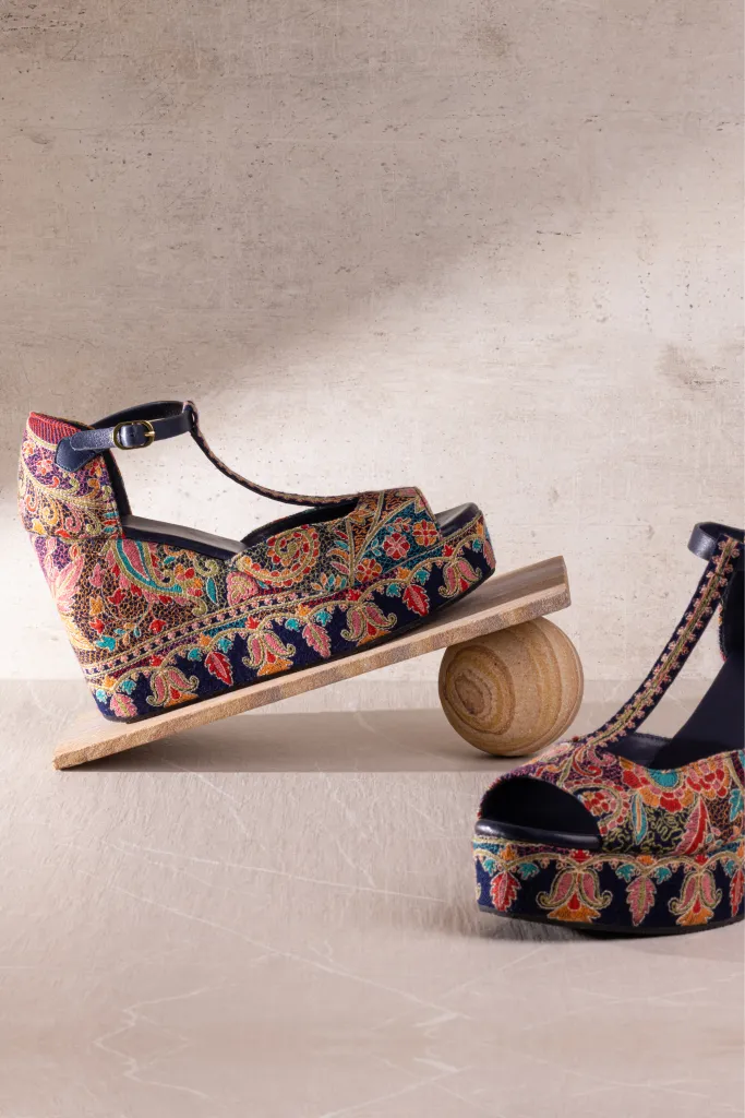 Rasha Blue Wedges